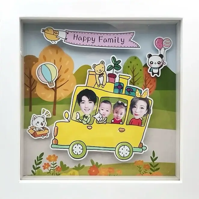 Q-style Cartoon Family Photo Frame Set